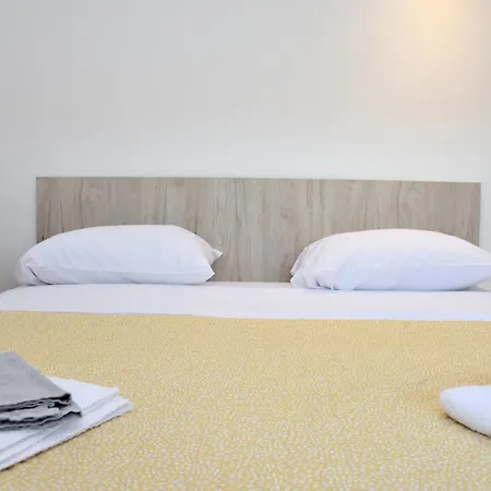 Apartment Penthouse Vedo *